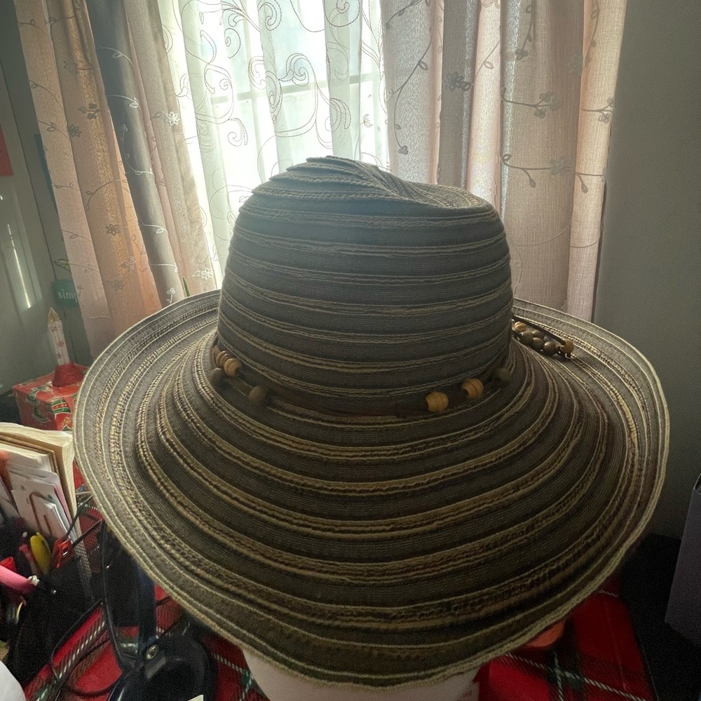 Breton Hat